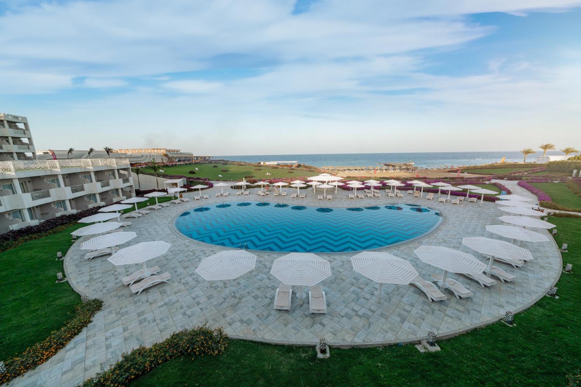 Sirena Beach Resort & Spa Marsa Alam Esterno foto